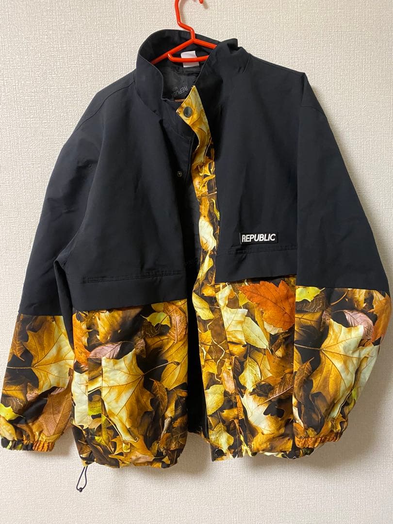 REPUBLIC&CO マウンテンパーカー Lサイズ　リパブリック