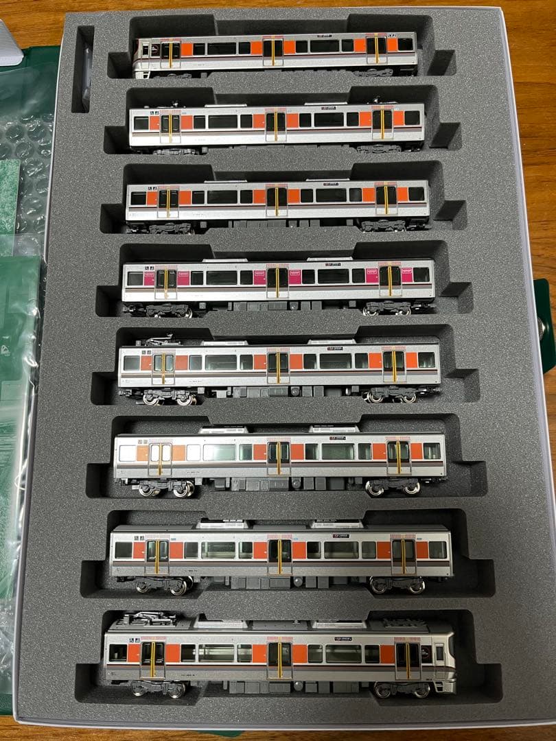 KATO 10-1988 10-1989 323系　大阪環状線 基本・増結セット