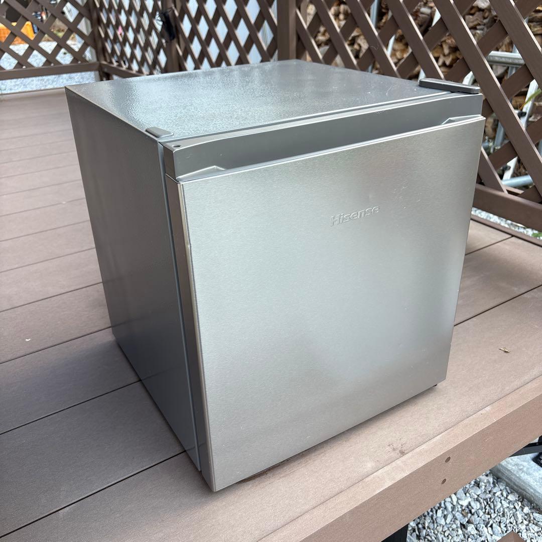 ハイセンス　小型冷蔵庫 HR-A45S 2025年製