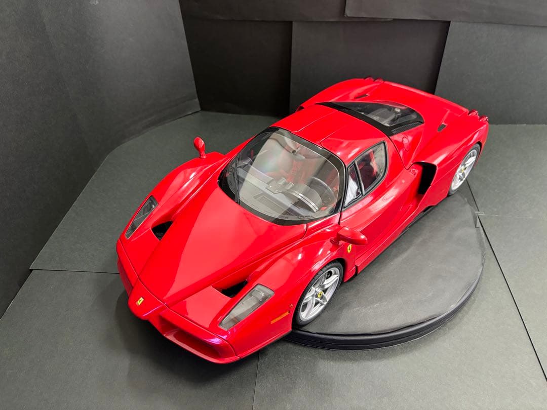 貴重】デアゴスティーニ エンツォフェラーリ1/10スケールセット - メルカリ