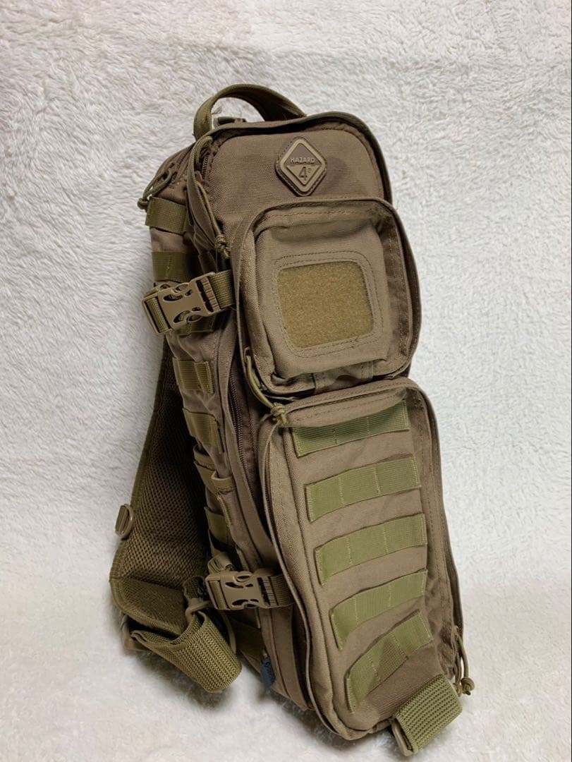 HAZARD4（ハザード4） バック&Big Koala Pouch付き PCH-TKA-BLK_Phone-Inside-