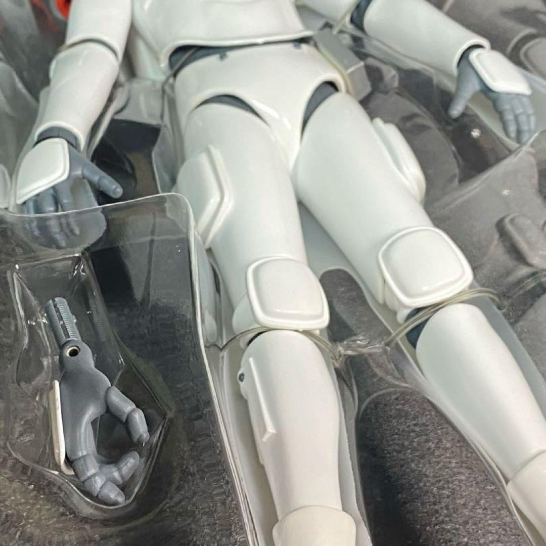 ホワイトクラッシャー ブラックサイボーン マッドカプセルマーケッツ