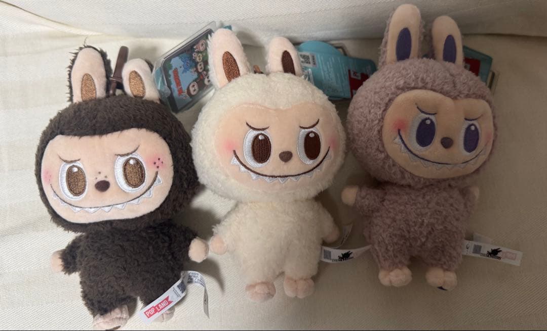 北京 POPLAND限定 LABUBU ラブブ ぬいぐるみキーリング　3色セット