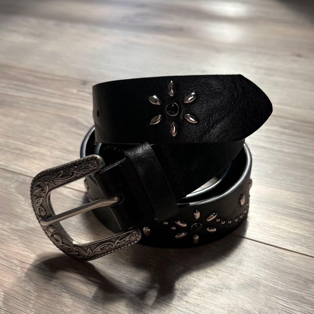 【早い者勝ち！】スタッズベルト HTC風