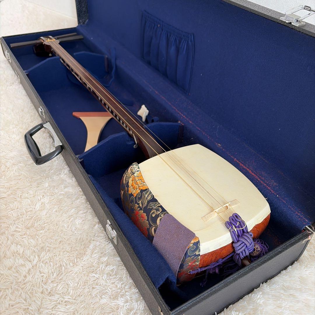 三味線 民謡三味線 中棹 東さわり付き 紅木胴 ハードケース付き