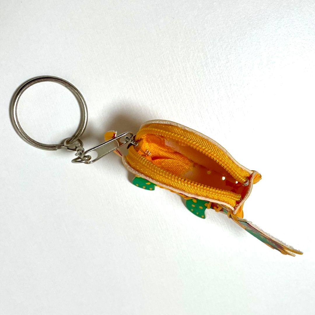 トリケラトプス コインケースキーホルダー 恐竜 - メルカリ