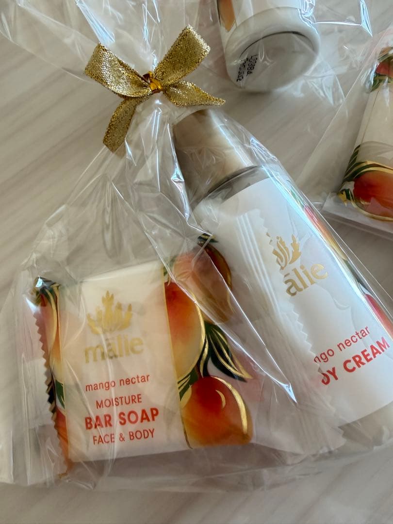 マリエオーガニクス マンゴーネクター ボディクリーム &ソープ ギフト