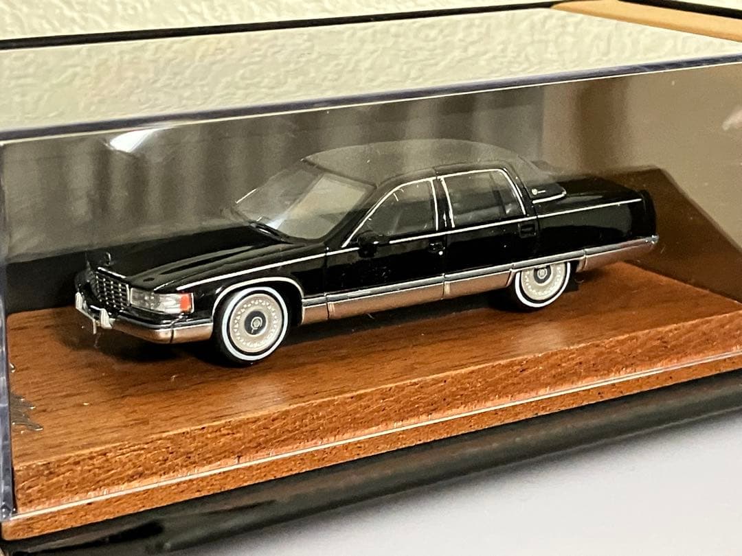 ミニカー GOC Cadillac Fleetwood 1/64