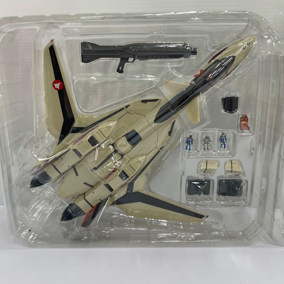 kntoy66-2122 マクロスプラス 1/60 完全変形YF-19 - メルカリ