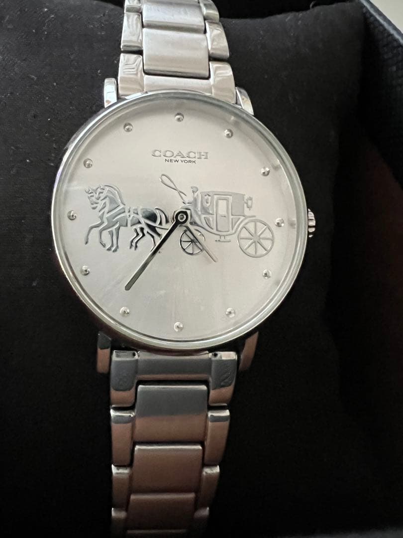COACH 腕時計 レディース シルバー 箱付き - メルカリ