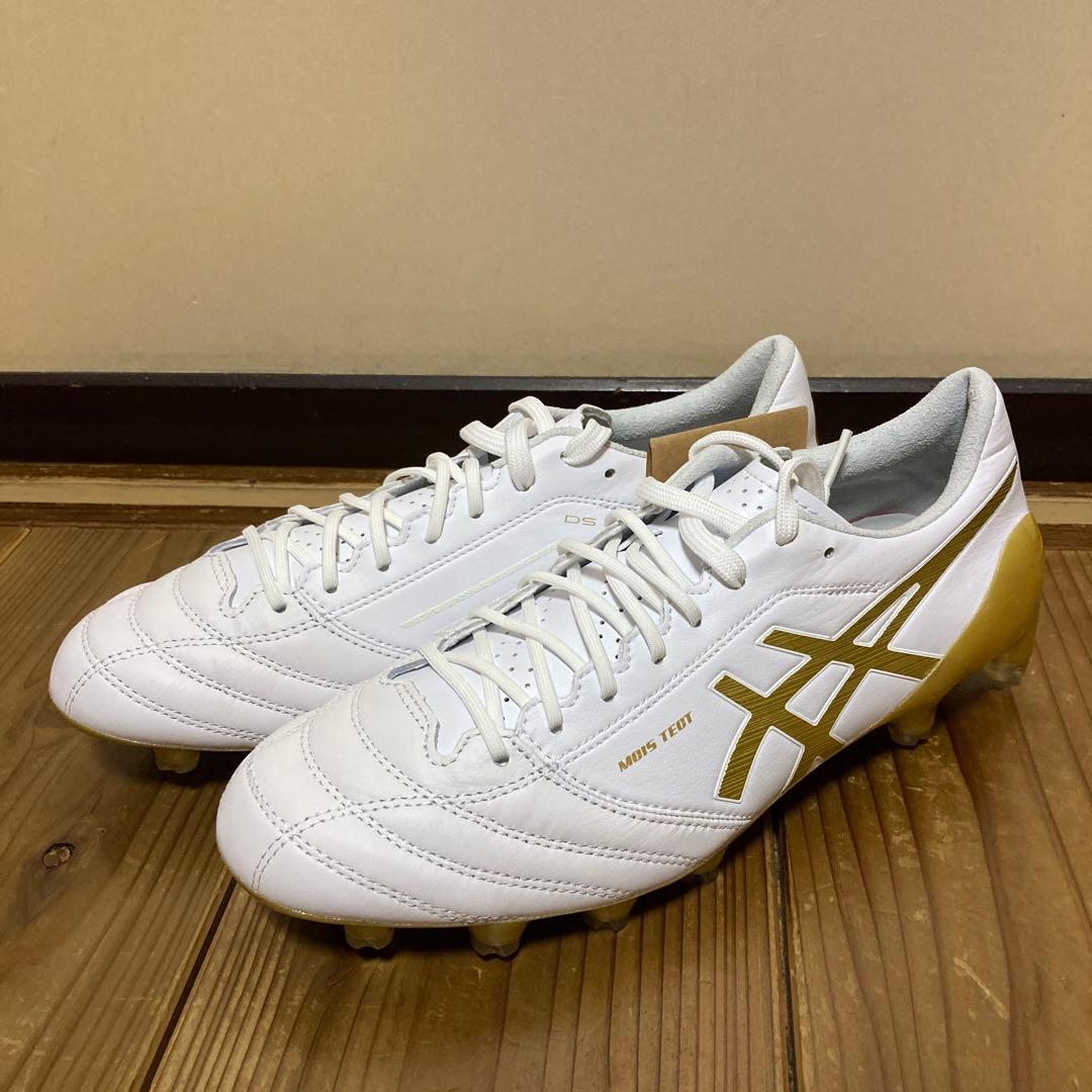 新品未使用未試着　ASICS DS LIGHT X-FLY4