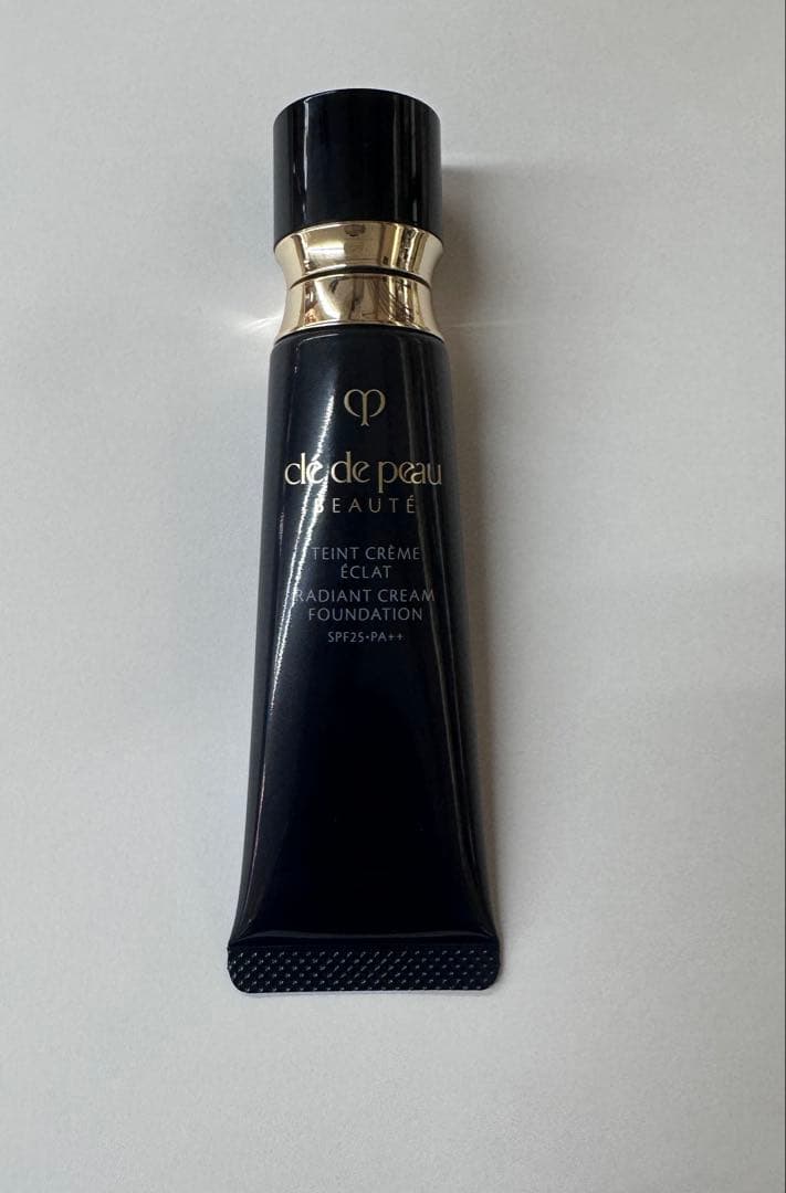 クレ・ド・ポー ボーテ タンクレームエクラnオークル30