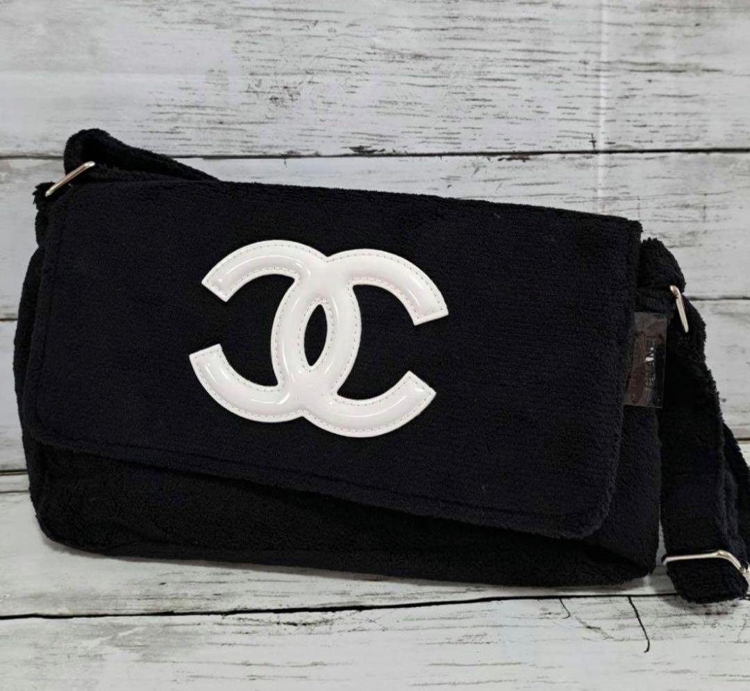 [美品]CHANELノベルティショルダーバッグ 黒