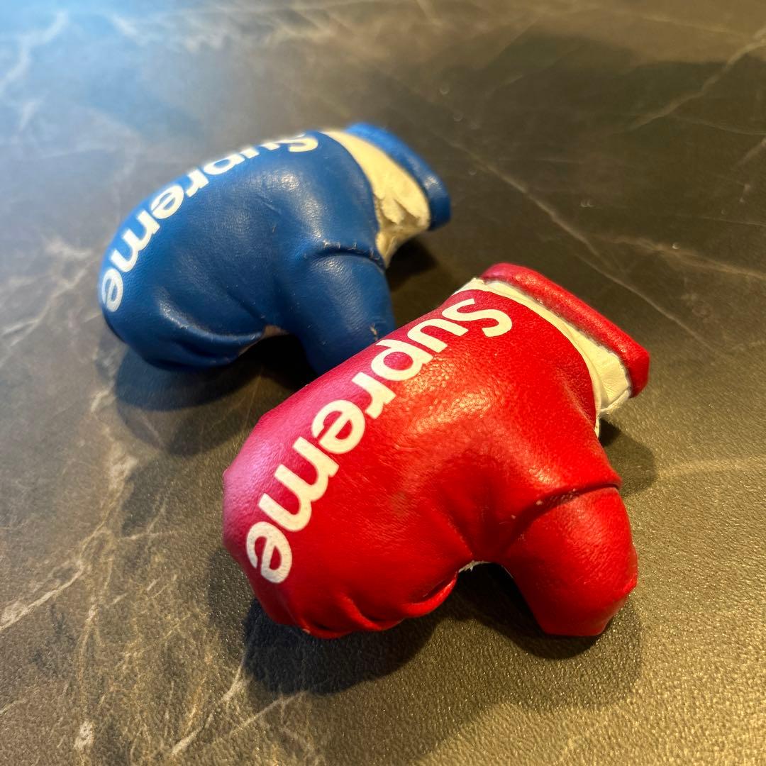 supreme ボクシンググローブキーホルダー|mercariメルカリ官方指定廠商