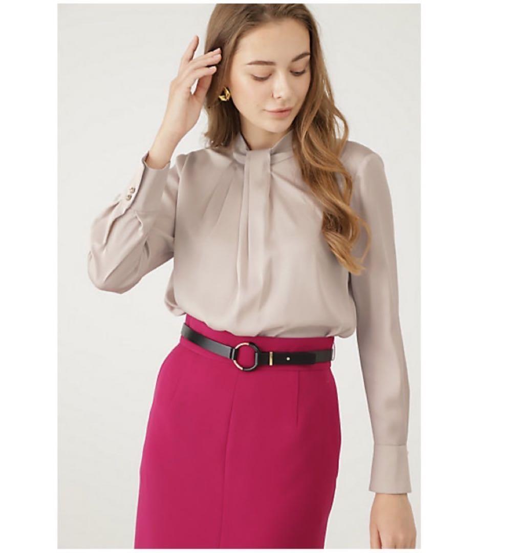 【ピンキーアンドダイアン】ドレープブラウス　ベージュ　38