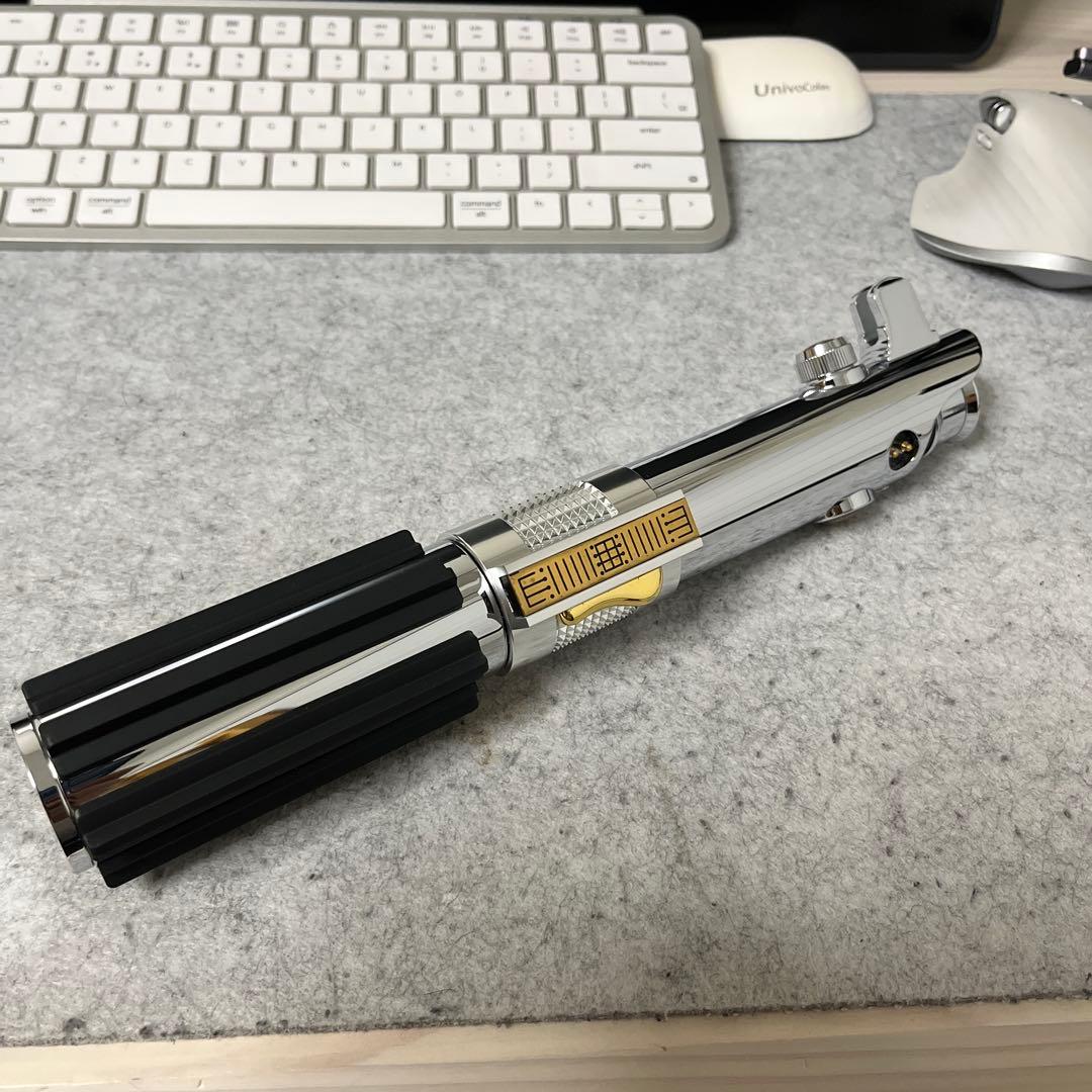 ELF SABERS AS3 V3カスタムライトセーバー アナキンモデル - メルカリ