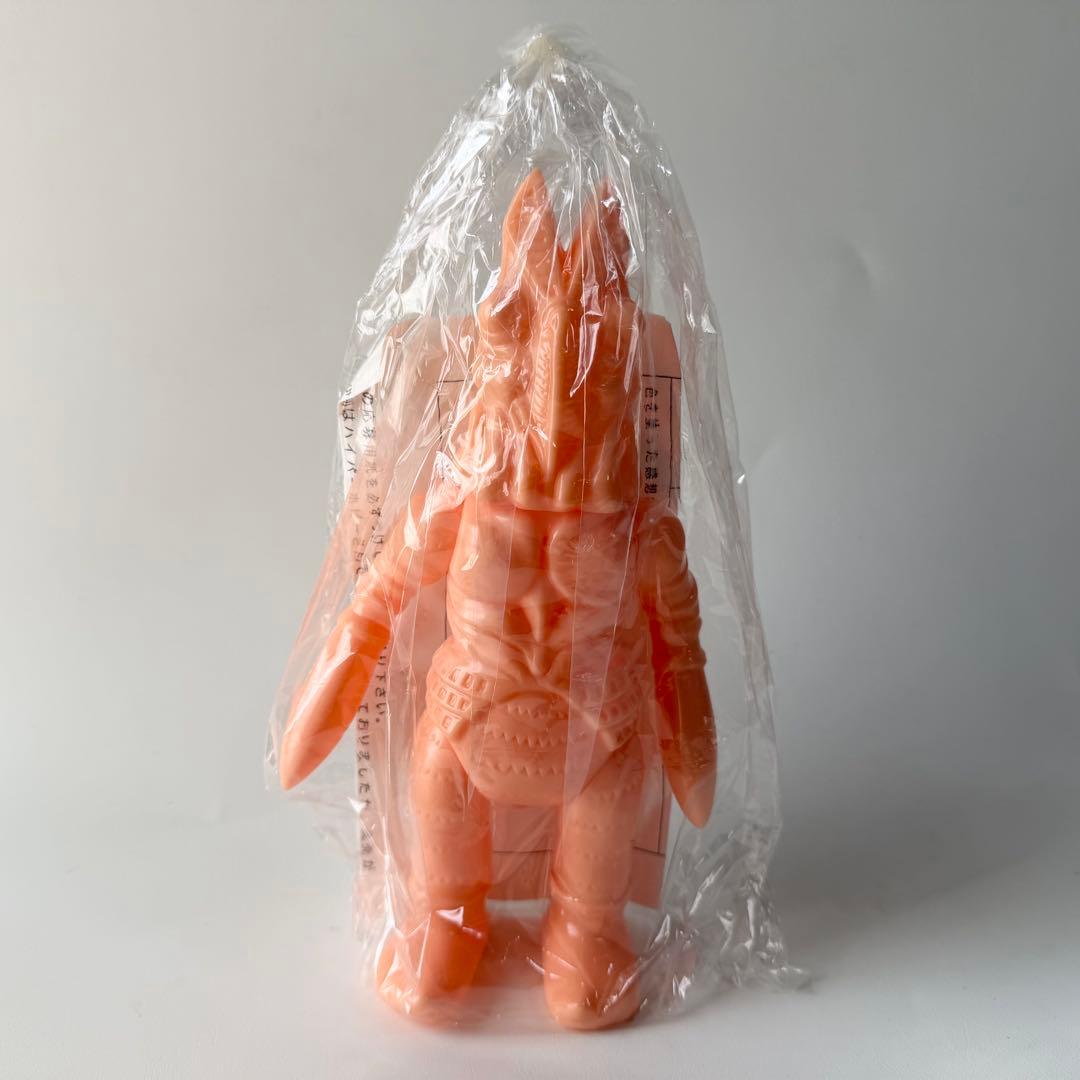 M1号　バルタン星人　未塗装　ソフビ　フィギュア