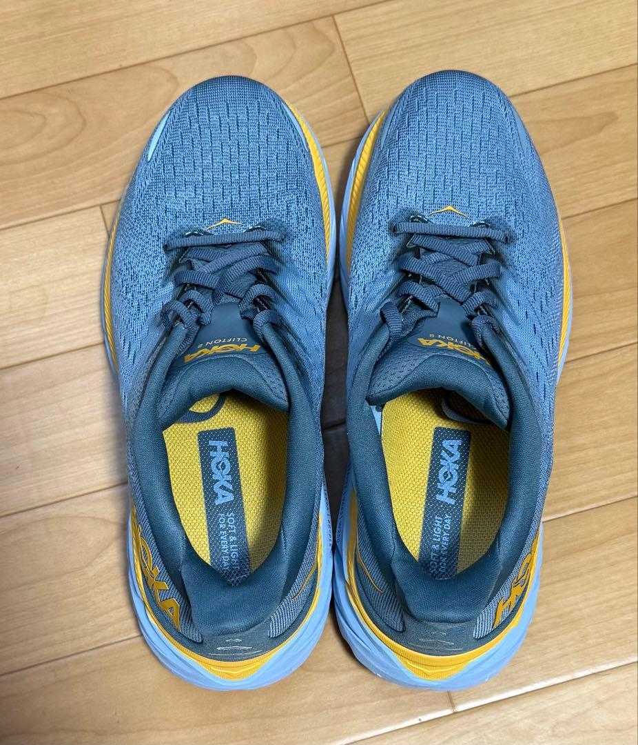 マウデイ　　　　　HOKA ONEONE CLIFTON8