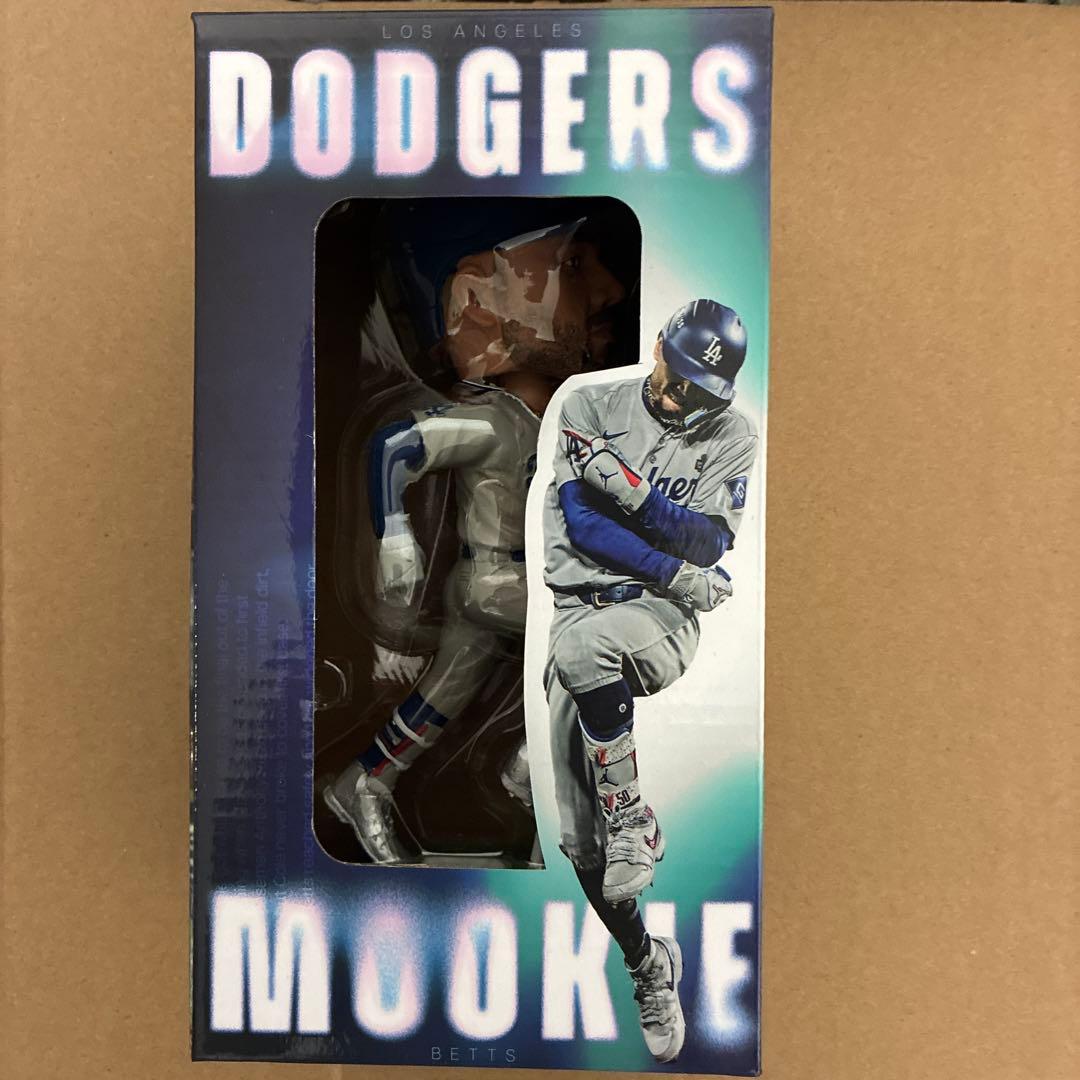 ドジャース ムーキー・ベッツ選手ボブルヘッド 5/13来場者配布品