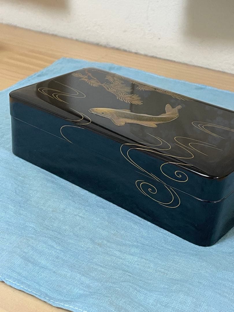 象彦漆器 【松鯉蒔絵 莨箱】 - メルカリ