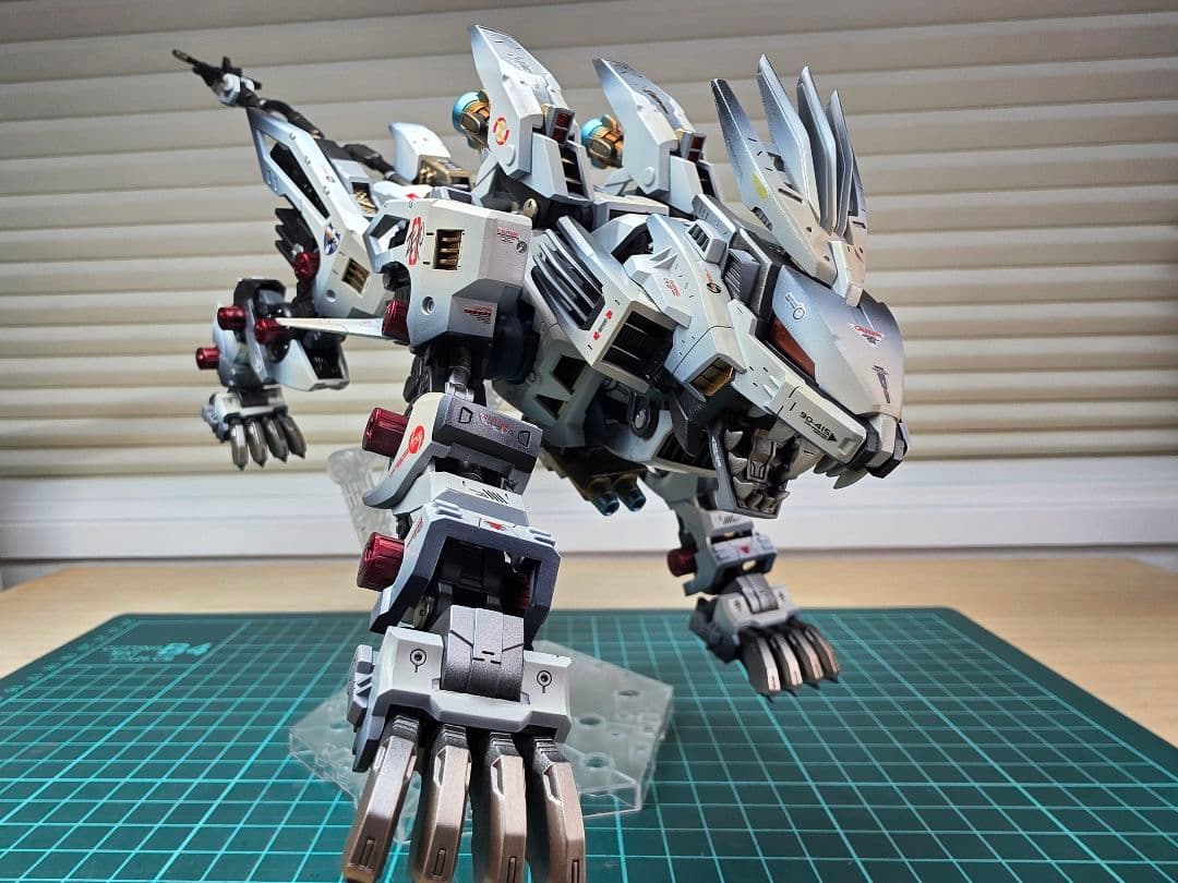 ゾイドHMMライガーゼロ全塗装