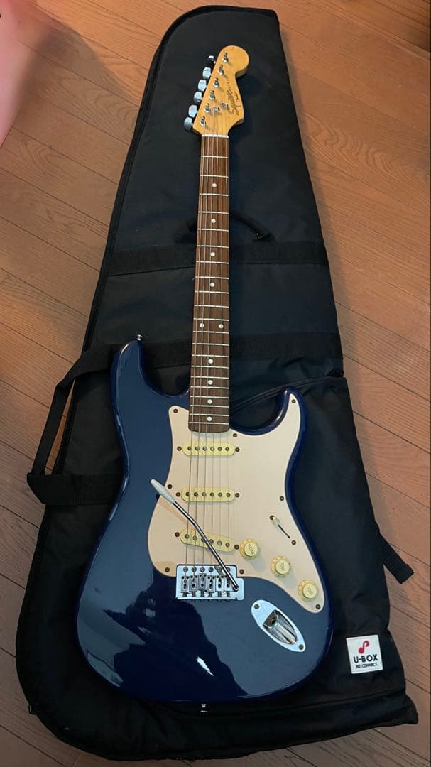 ギター Fender Squier Strat Dark Blue