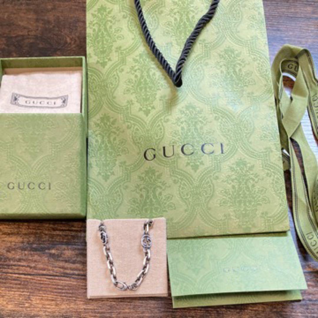[かのん]GUCCI シルバー ロゴチェーンブレスレット