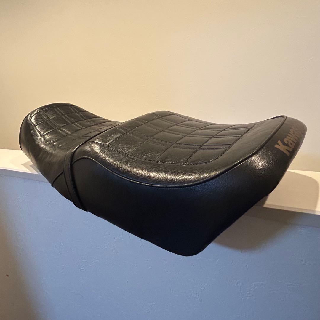 良品　z400fx E4 純正シートベース　Kawasakiロゴ　シート　黒