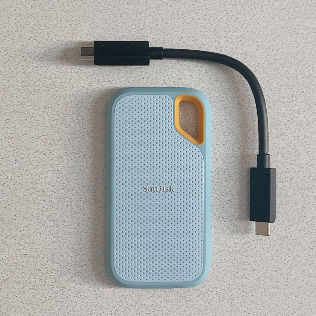 【オンラインストア限定色】サンディスク SSD 1TB スカイブルー 水色 黄色