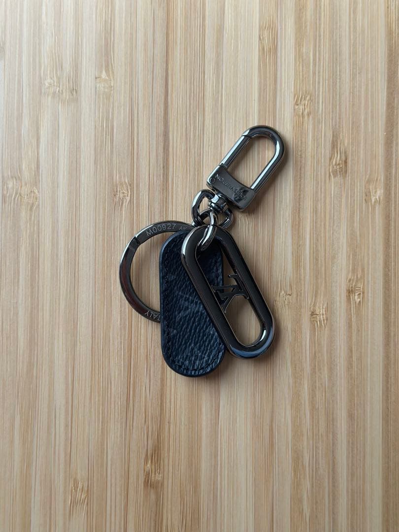 Louis Vuitton キーリング ブラック Louis Vuitton 国内買付 キーホルダー LV シグネチャー チェーン