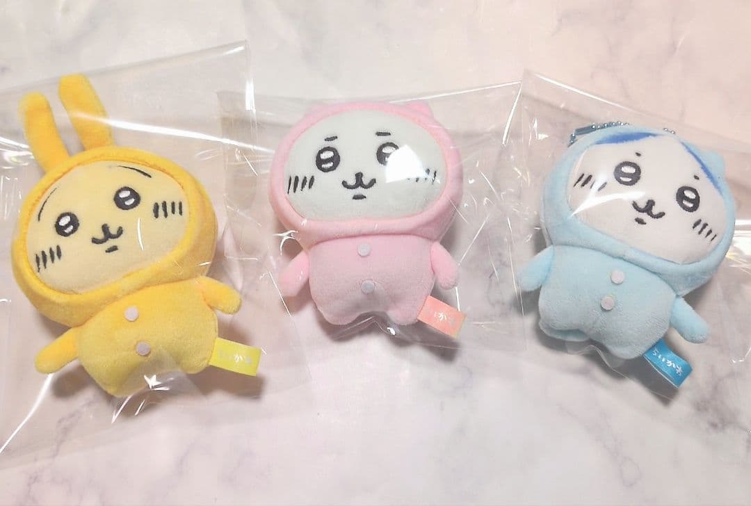 ちいかわ パジャマぷちミニマスコット 初期 - メルカリ