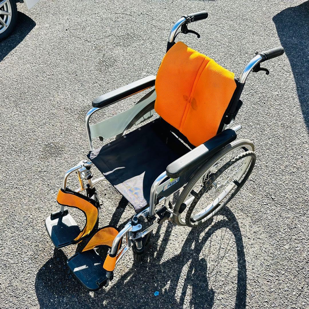 MiKi ミキ SKT-4Lo 低床型 多機能 自走用車いす スキット4