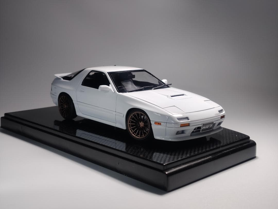 1/24 マツダ サバンナ RX7（FC3S）プラモデル 完成品 Amazon | 青島文化教材社 1/24 ザ・モデルカーシリーズ No.64 マツダ