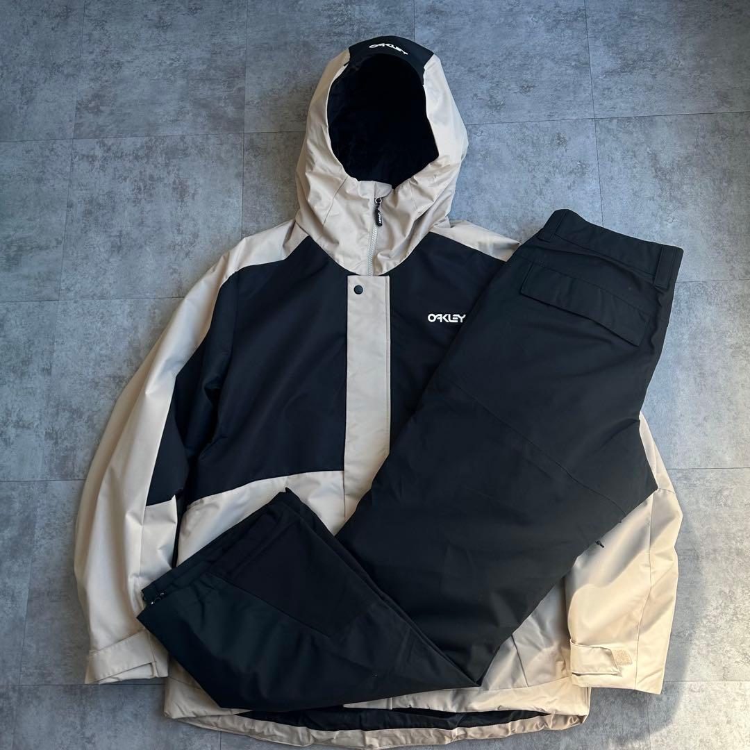 【希少】 OAKLEY スキーウェア
