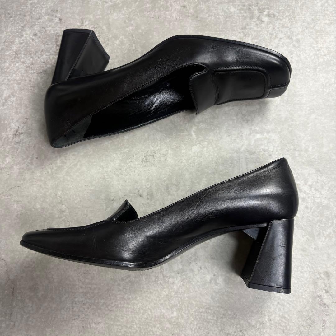 PRADA アーカイブ スクエアトゥ レザー パンプス ブロックヒール