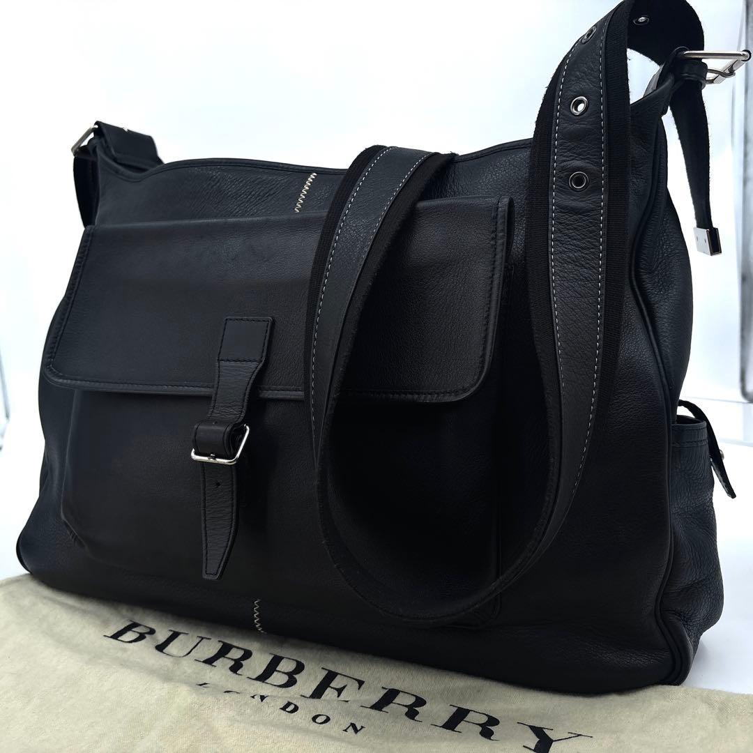 高級】Burberry バーバリー　メッセンジャーバッグ　ショルダー　レザー