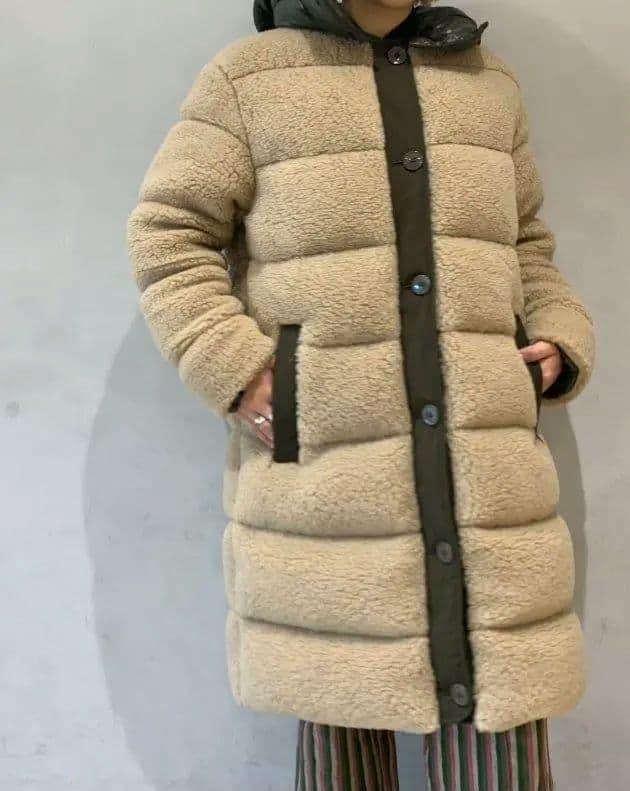 モンクレール CHARAMILLON シャラミオン BEAMS購入 - メルカリ