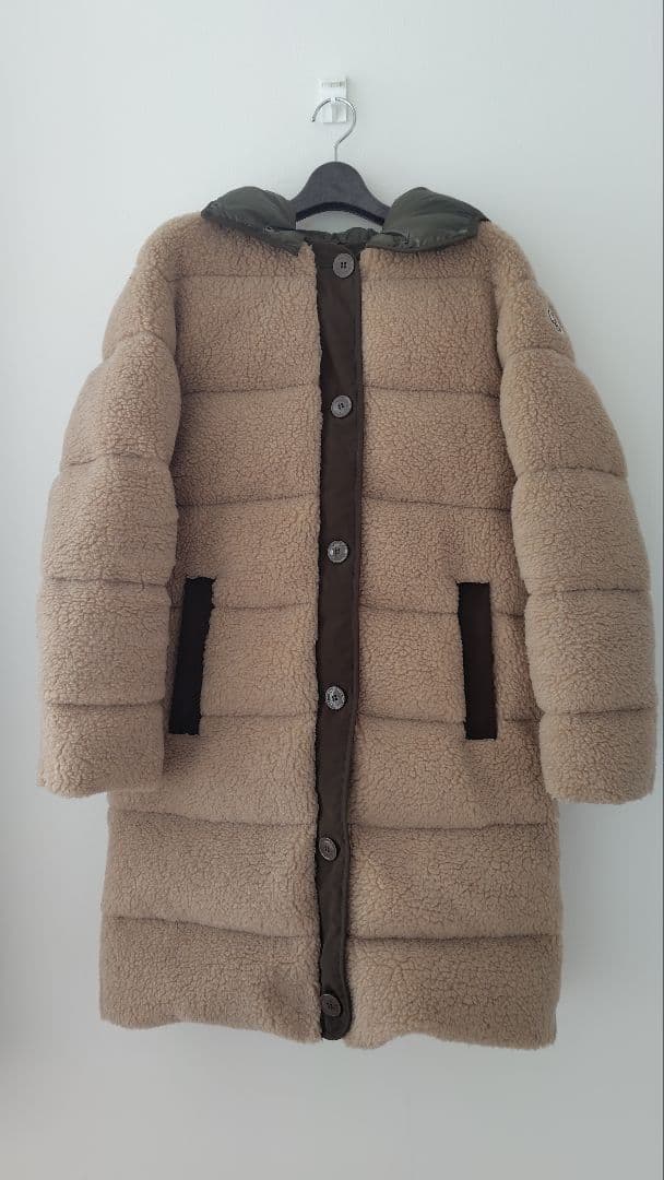 モンクレール CHARAMILLON シャラミオン BEAMS購入 - メルカリ