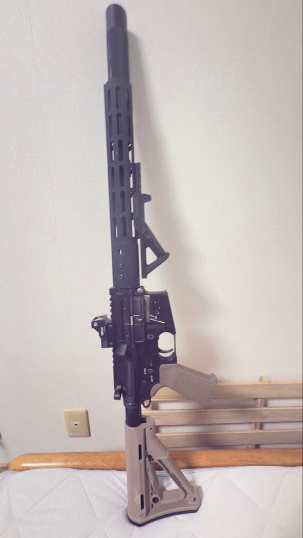 東京マルイM4 CQB-R カスタム マガジン付き