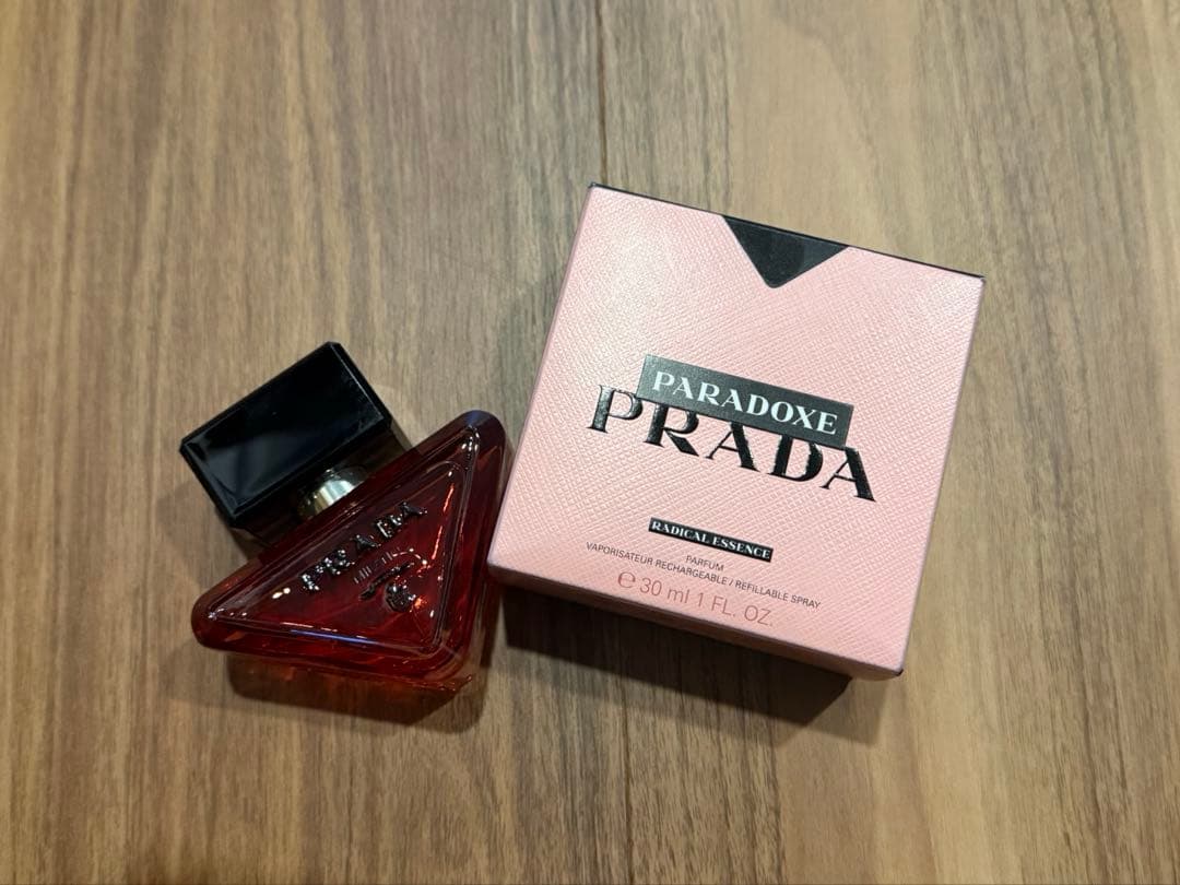【最終】PRADA パラドックス ラディカルエッセンス パルファム 30ml