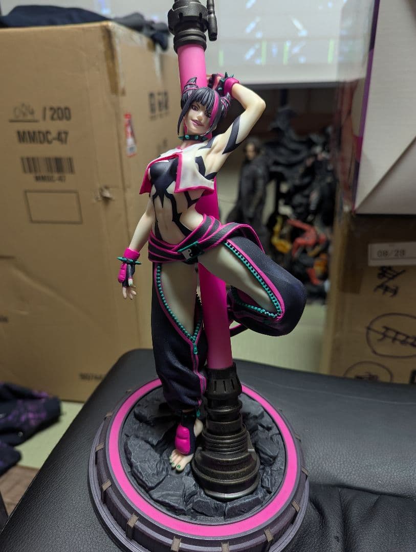 【ほぼ新品】カプコンフィギュアビルダー ストリートファイター6 ジュリ