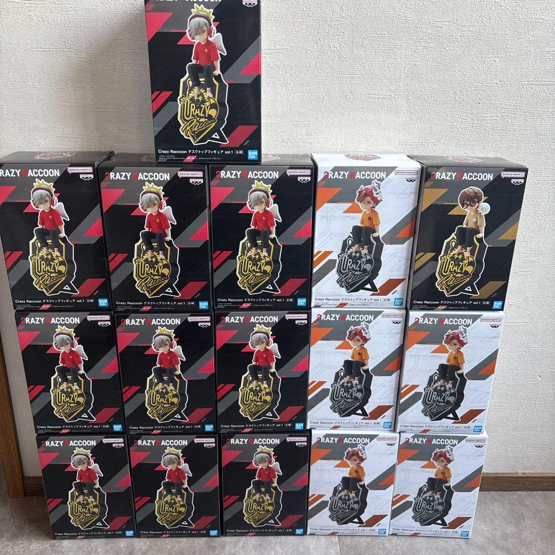 Crazy Raccoon デスクトップ　フィギュア 16体セット　まとめ売り