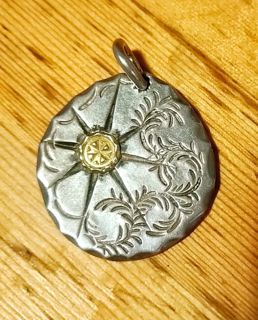タタキ ビンテージ シルバー925 K18 18K ペンダント トップ 手彫り