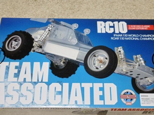 RC-10　クラシッククリアエディション　キット