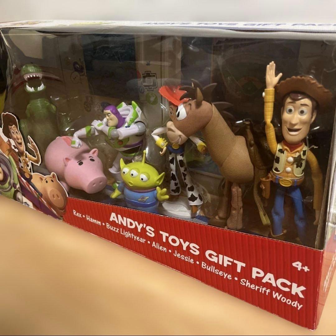 新品未使用 ディズニー ピクサーのトイ・ストーリー3 フィギュアセット