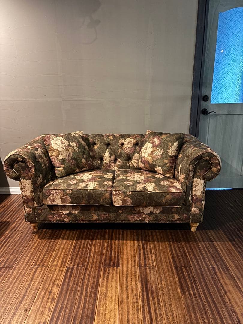 花柄のクラシックファブリックソファ 2人掛け ※送料別 - メルカリ