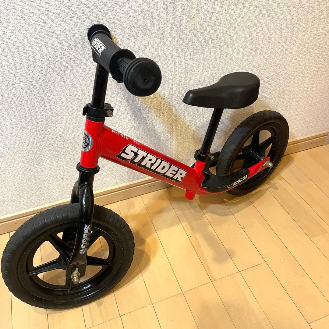 ストライダー スポーツモデル 12インチ　レッド