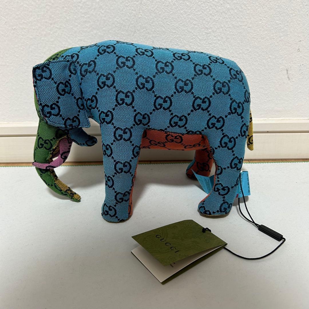 GUCCI GG柄　エレファント　ぬいぐるみ