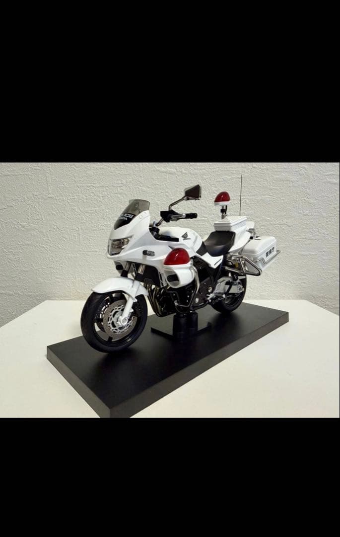 限定品】Honda CB1300P 1/12スケール 警察バイク【在庫ラスト】 - メルカリ