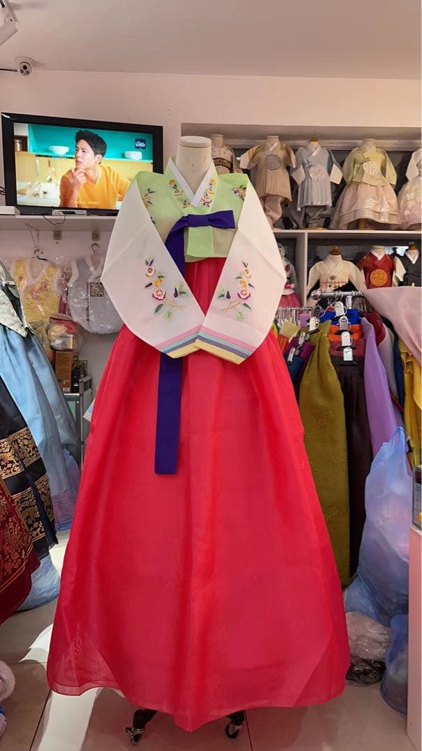 新作フォーマルチマチョゴリ結婚式卒業式可愛い刺繍入り